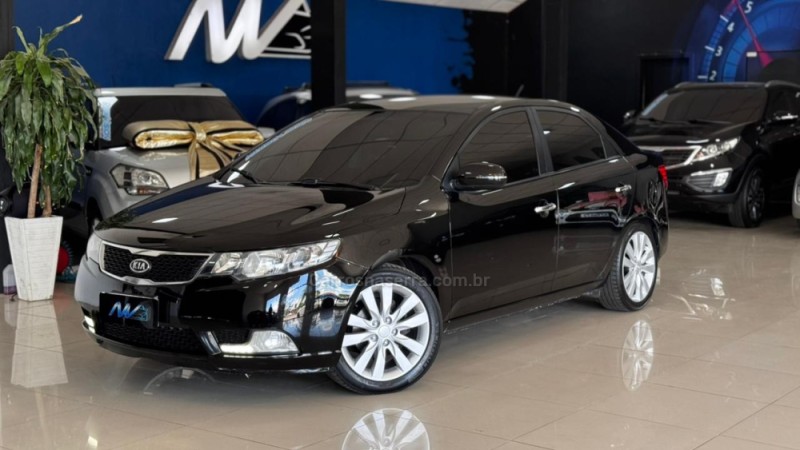 CERATO 1.6 EX3 SEDAN 16V GASOLINA 4P AUTOMÁTICO - 2013 - ESTâNCIA VELHA