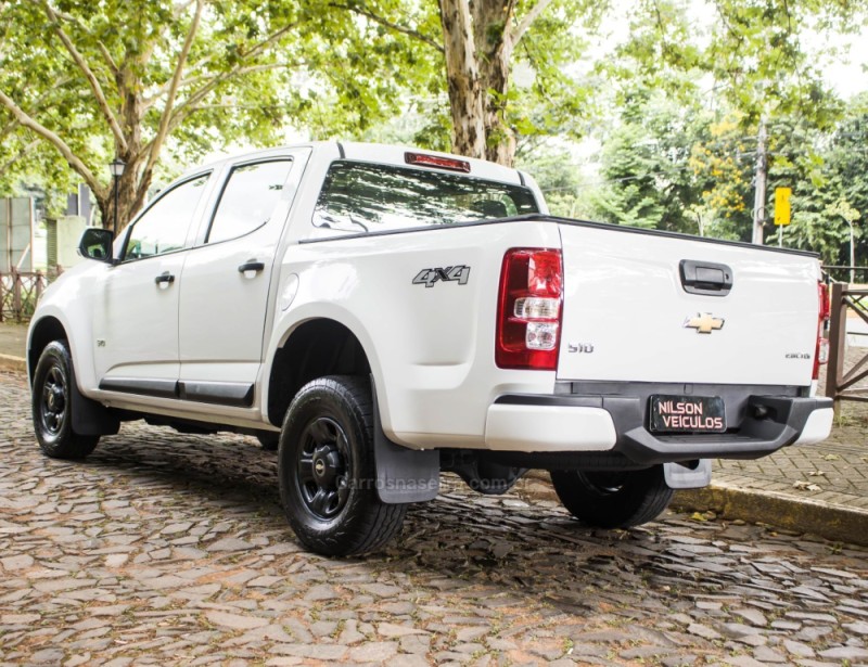 S10 2.8 LS 4X2 CD 16V TURBO DIESEL 4P MANUAL - 2019 - NOVO HAMBURGO