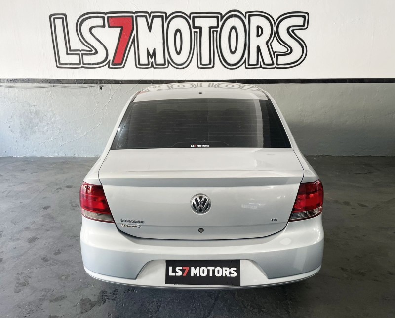 VOYAGE 1.6 MI 8V FLEX 4P MANUAL - 2009 - CAXIAS DO SUL