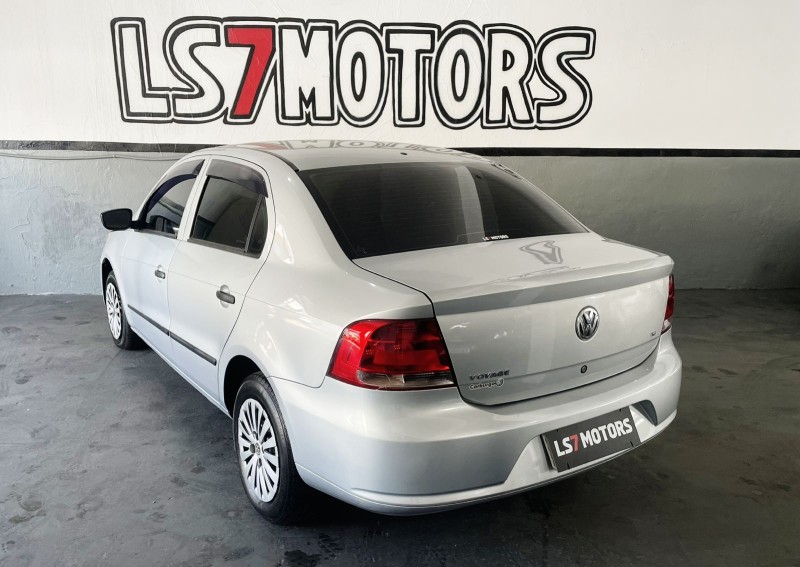 VOYAGE 1.6 MI 8V FLEX 4P MANUAL - 2009 - CAXIAS DO SUL