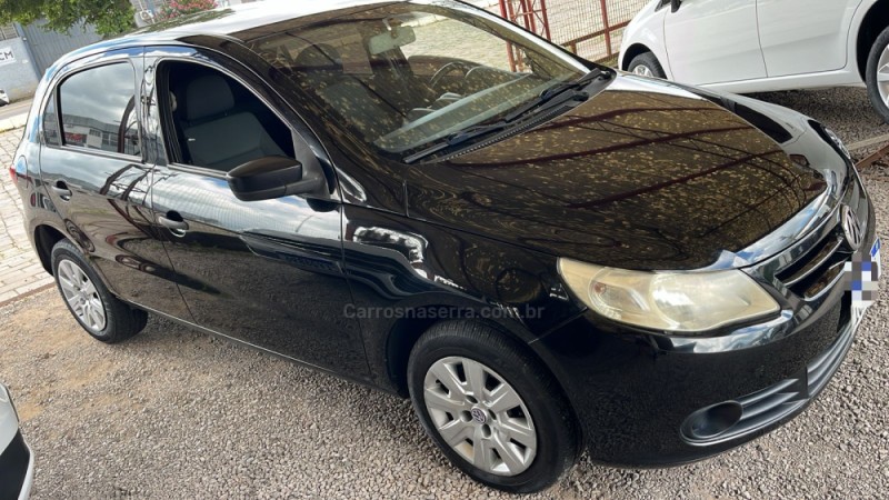 GOL 1.0 MI 8V FLEX 4P MANUAL G.V - 2009 - VERANóPOLIS