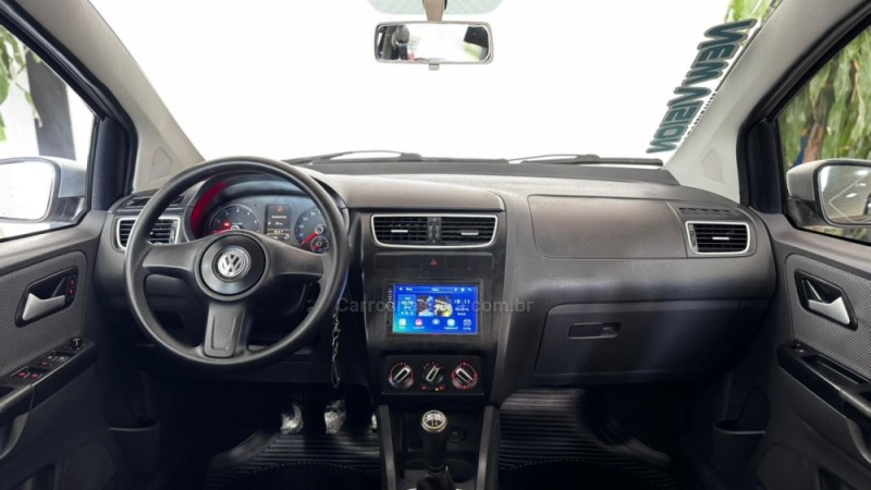 FOX 1.0 MI TREND 8V FLEX 4P MANUAL - 2011 - ESTâNCIA VELHA