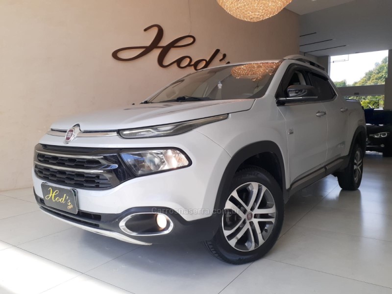 toro 2.0 16v volcano at9 4x4 flex 4p automatico 2017 canela