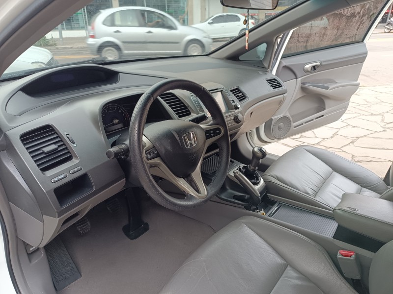 CIVIC 1.8 LXL 16V FLEX 4P MANUAL - 2010 - FLORES DA CUNHA