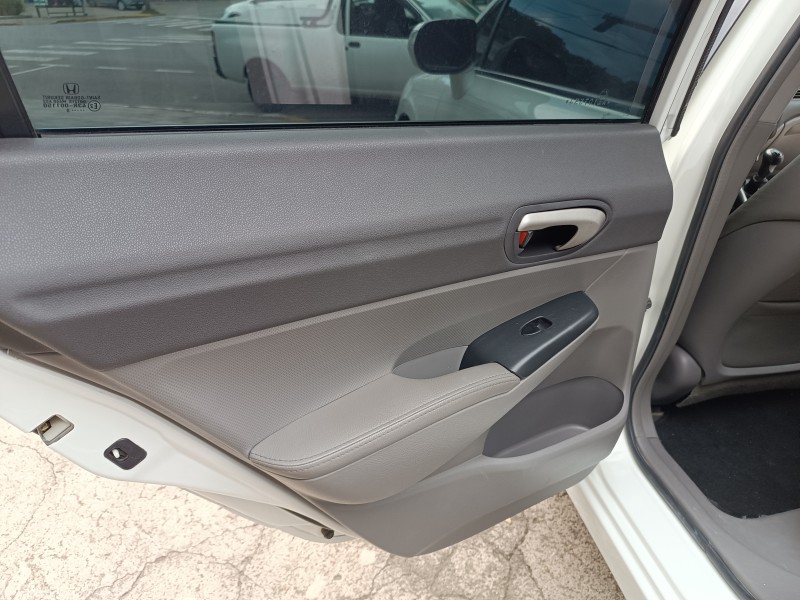 CIVIC 1.8 LXL 16V FLEX 4P MANUAL - 2010 - FLORES DA CUNHA