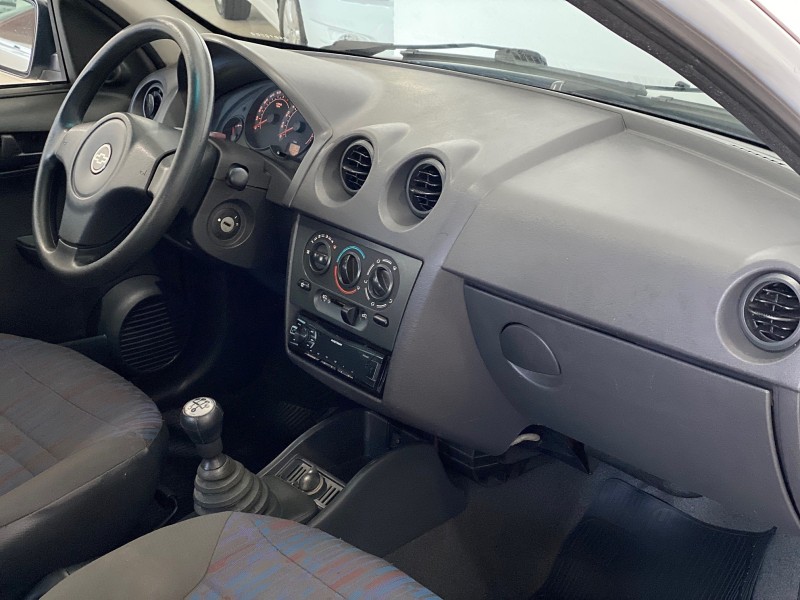 CELTA 1.0 MPFI LIFE 8V FLEX 2P MANUAL - 2010 - CAXIAS DO SUL