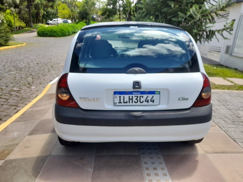 CLIO 1.0 AUTHENTIQUE 8V GASOLINA 2P MANUAL - 2004 - FARROUPILHA