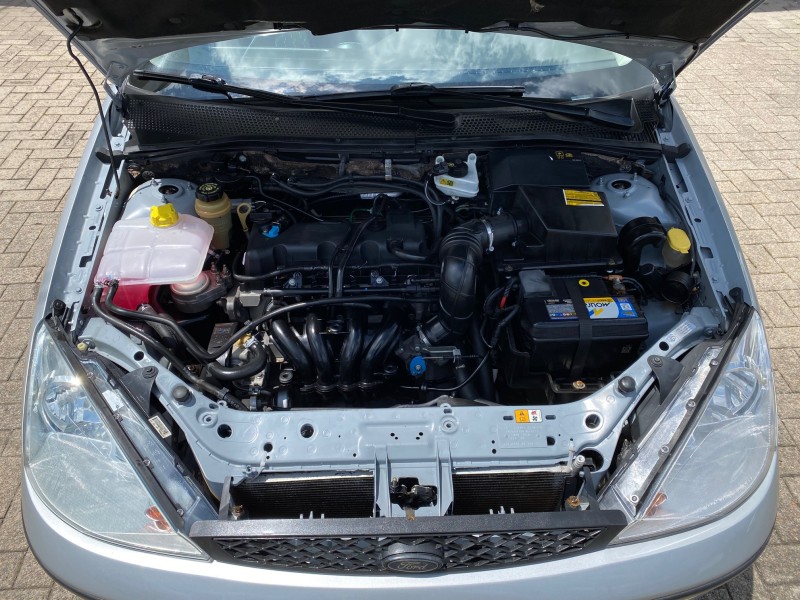 FOCUS 1.6 8V FLEX 4P MANUAL - 2006 - CAXIAS DO SUL
