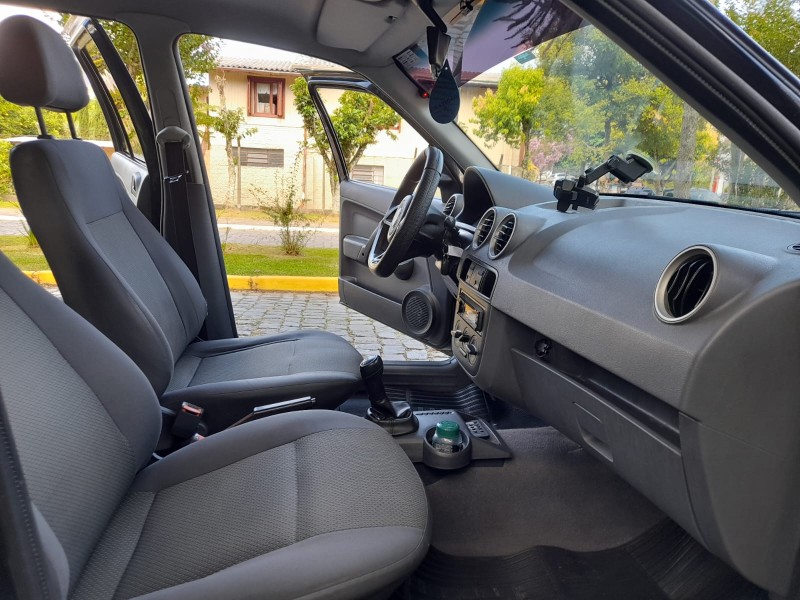 GOL 1.0 MI TRENDLINE 8V FLEX 4P MANUAL - 2009 - FARROUPILHA