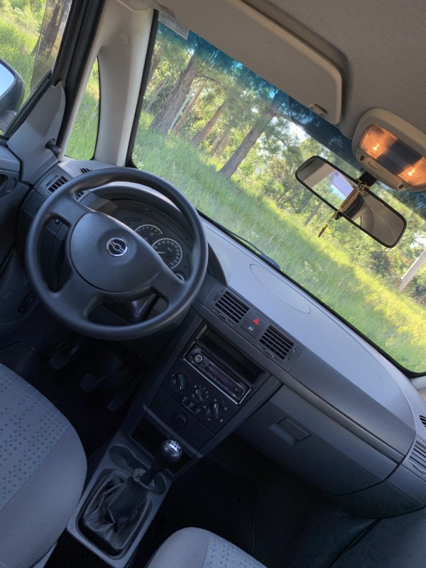 MERIVA 1.8 MPFI JOY 8V FLEX 4P MANUAL - 2006 - SãO SEBASTIãO DO CAí