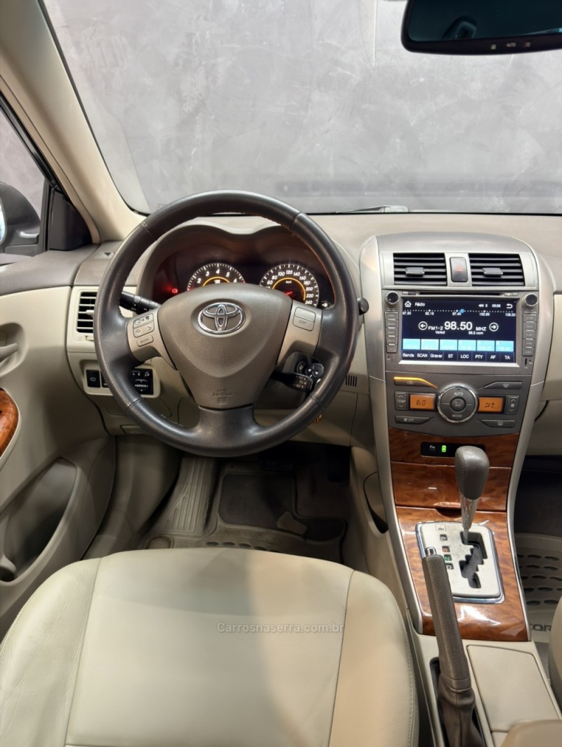 COROLLA 1.8 SE-G 16V GASOLINA 4P AUTOMÁTICO - 2009 - CAXIAS DO SUL