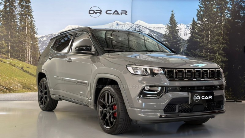 compass 2.0 hurricane blackhawk 4x4 turbo gasolina 4p automatico 2025 garibaldi