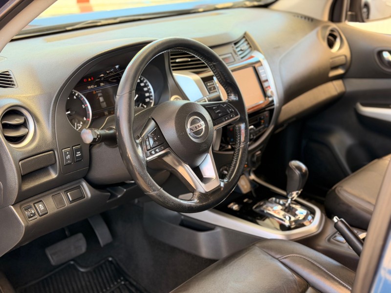 FRONTIER 2.3 XE 4X4 CD BI TURBO DIESEL 4P AUTOMÁTICO - 2023 - CANELA