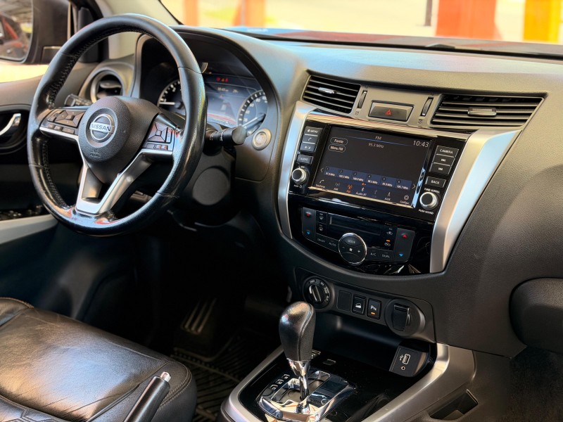 FRONTIER 2.3 XE 4X4 CD BI TURBO DIESEL 4P AUTOMÁTICO - 2023 - CANELA