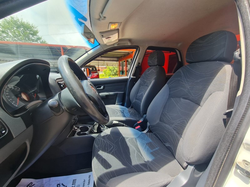 SIENA 1.0 MPI EL 8V FLEX 4P MANUAL - 2014 - CANELA