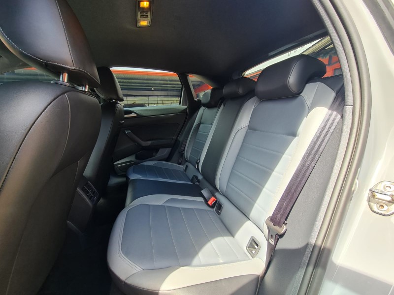 NIVUS 1.0 TSI HIGHLINE FLEX 4P AUTOMÁTICO - 2023 - CANELA