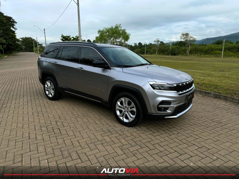 COMMANDER 1.3 LONGITUDE T270 16V 4X2 TURBO FLEX 4P AUTOMÁTICO - 2025 - SAPIRANGA