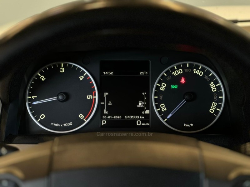 DISCOVERY 3.0 SE SDV6 4X4 TURBO DIESEL INTERCOOLER 4P AUTOMÁTICO - 2016 - CAXIAS DO SUL