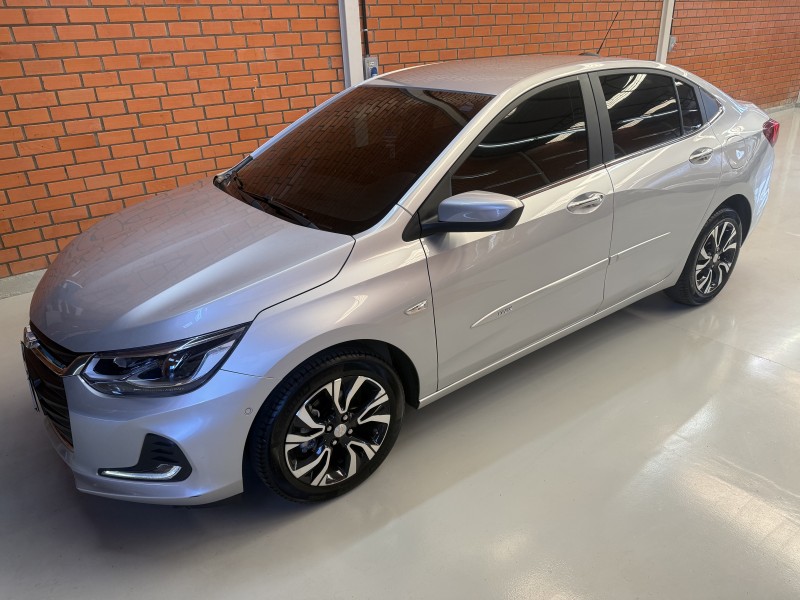 onix 1.0	premier plus 12v turbo flex 4p automatico 2023 bento goncalves