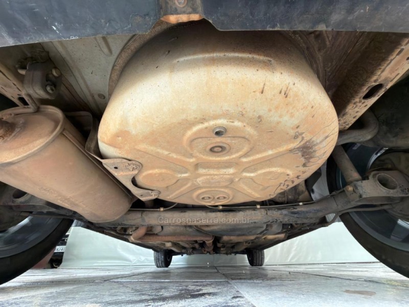 GOL 1.6 MI SELEÇÃO 8V FLEX 4P MANUAL G.VI - 2014 - NOVA PRATA