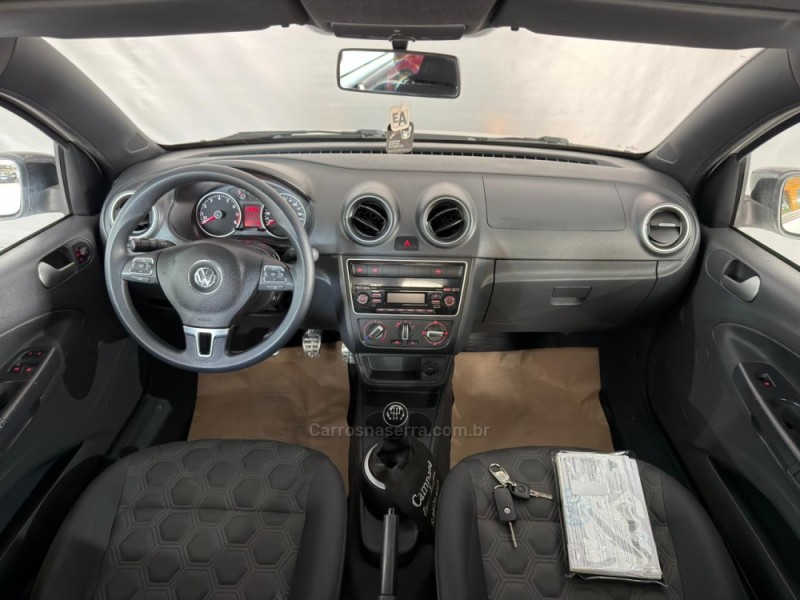 GOL 1.6 MI SELEÇÃO 8V FLEX 4P MANUAL G.VI - 2014 - NOVA PRATA