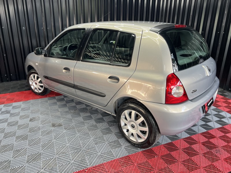 CLIO 1.0 CAMPUS 16V FLEX 4P MANUAL - 2010 - CAXIAS DO SUL