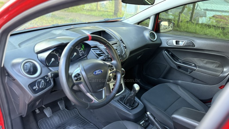 FIESTA 1.6 SE SEDAN 16V FLEX 4P MANUAL - 2015 - CAXIAS DO SUL