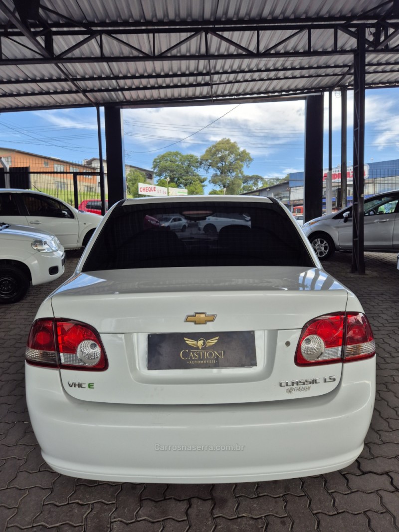 CLASSIC 1.0 VHC LIFE 8V FLEX 4P MANUAL - 2014 - CAXIAS DO SUL