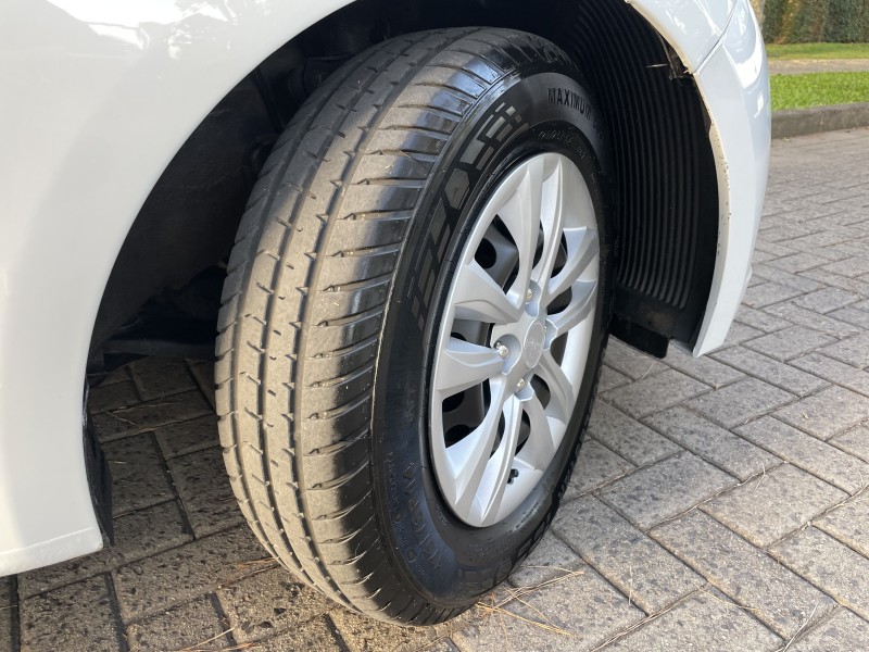 HB20 1.0 COMFORT 12V FLEX 4P MANUAL - 2014 - CAXIAS DO SUL