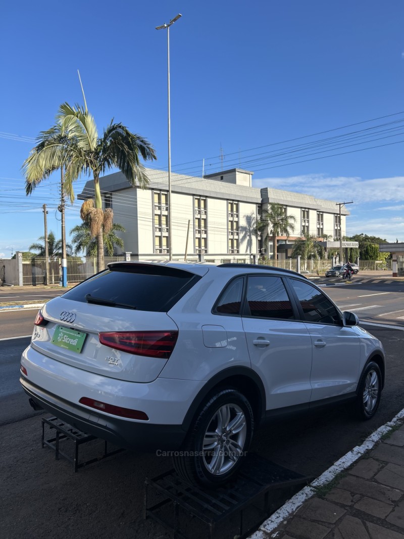 Q3 2.0 TFSI AMBIENTE QUATTRO 4P GASOLINA S TRONIC - 2013 - CARAZINHO