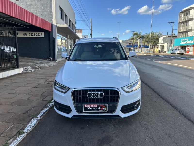 Q3 2.0 TFSI AMBIENTE QUATTRO 4P GASOLINA S TRONIC - 2013 - CARAZINHO