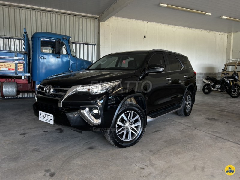 hilux sw4 2.8 srx 4x4 7 lugares 16v turbo intercooler diesel 4p automatico 2020 garibaldi