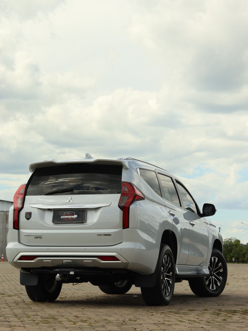PAJERO SPORT 2.4 HPE 4X4 DIESEL 4P AUTOMÁTICA - 2021 - ANTôNIO PRADO