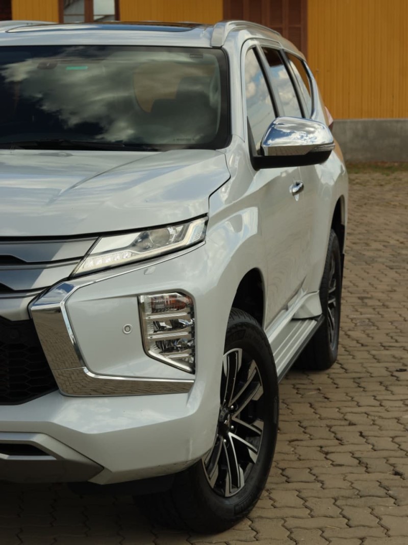 PAJERO SPORT 2.4 HPE 4X4 DIESEL 4P AUTOMÁTICA - 2021 - ANTôNIO PRADO