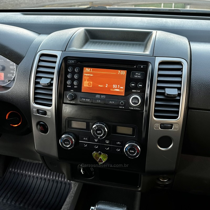 FRONTIER 2.5 SL 10 ANOS 4X4 CD TURBO ELETRONIC DIESEL 4P AUTOMÁTICO - 2013 - VACARIA