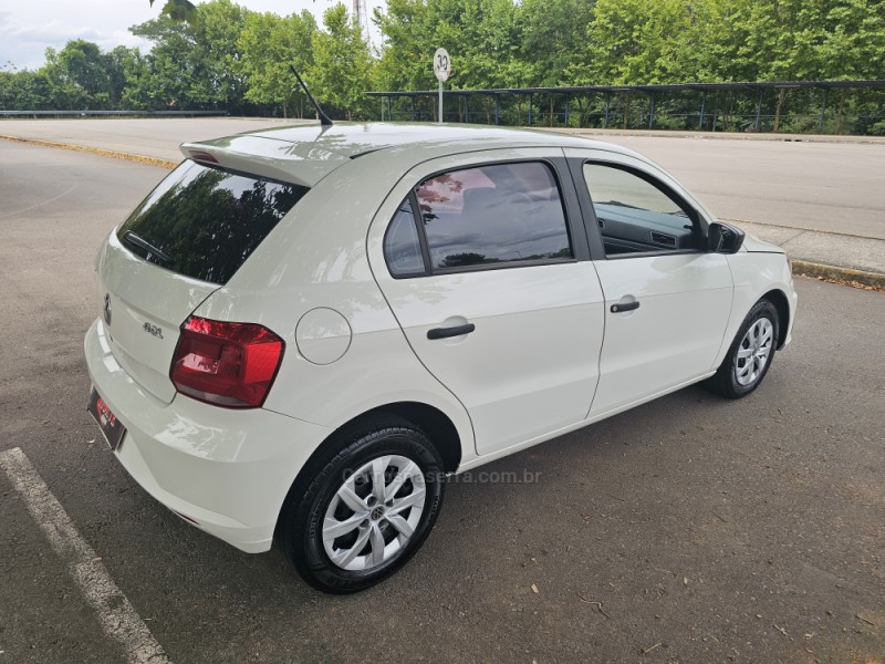 GOL 1.6 MI TRENDLINE 8V FLEX 4P MANUAL - 2017 - BENTO GONçALVES