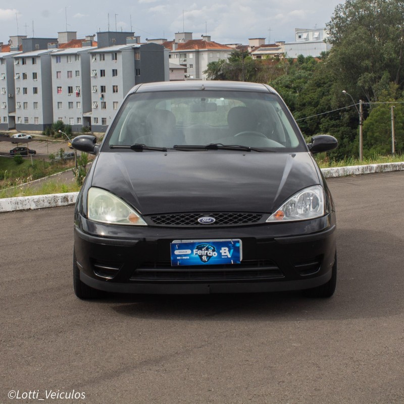 FOCUS 1.6 SE PLUS 16V FLEX 4P MANUAL - 2007 - FARROUPILHA