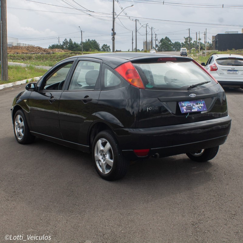FOCUS 1.6 SE PLUS 16V FLEX 4P MANUAL - 2007 - FARROUPILHA