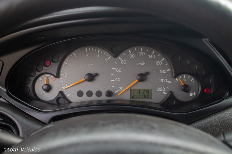 FOCUS 1.6 SE PLUS 16V FLEX 4P MANUAL - 2007 - FARROUPILHA