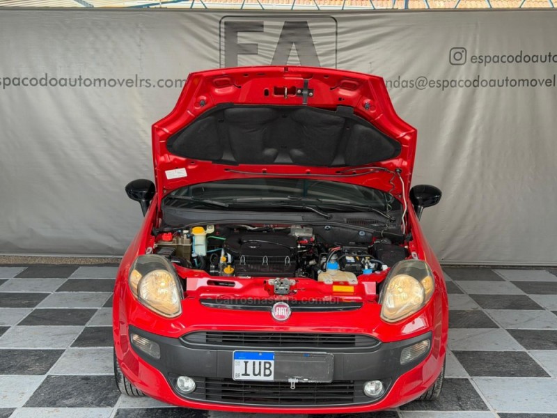 PUNTO 1.4 ATTRACTIVE ITALIA 8V FLEX 4P MANUAL - 2013 - NOVA PRATA