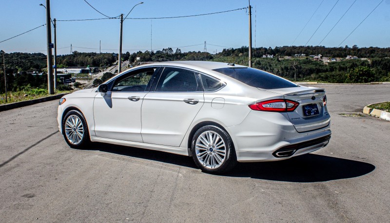 FUSION 2.0 TITANIUM FWD 16V GASOLINA 4P AUTOMÁTICO - 2014 - FARROUPILHA
