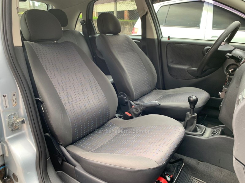 CORSA 1.4 MPFI MAXX 8V FLEX 4P MANUAL - 2012 - CAXIAS DO SUL