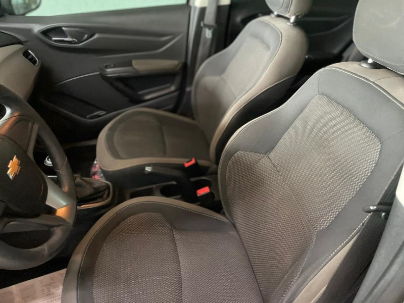 PRISMA 1.0 MPFI LT 8V FLEX 4P MANUAL - 2014 - BOM PRINCíPIO