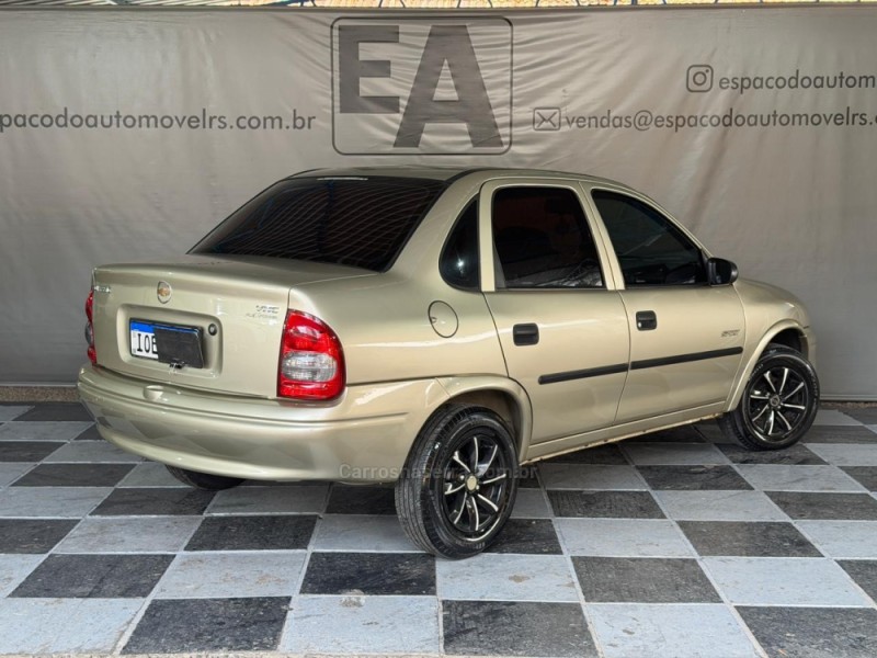 CLASSIC 1.0 MPFI SPIRIT 8V FLEX 4P MANUAL - 2008 - NOVA PRATA