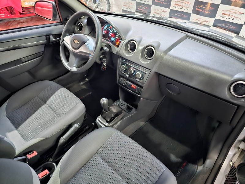 CELTA 1.0 VHCE LT 8V FLEX 4P MANUAL - 2014 - CAXIAS DO SUL