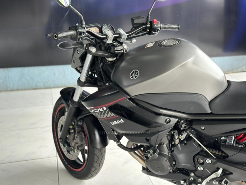 XJ6 N ABS - 2018 - NOVO HAMBURGO