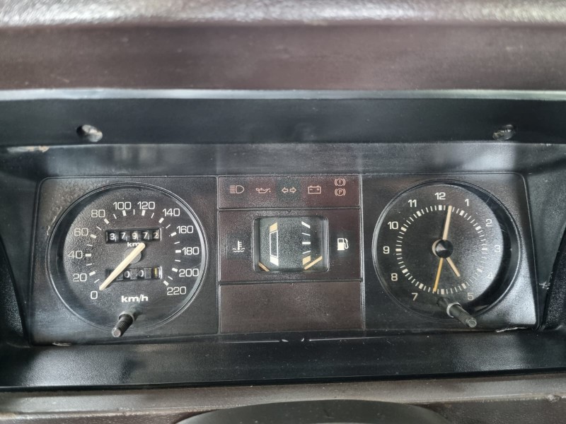 ESCORT 1.6 L 8V GASOLINA 2P MANUAL - 1985 - TEUTôNIA