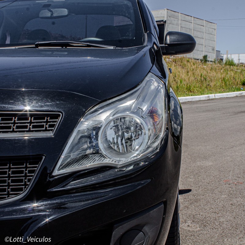 MONTANA 1.4 MPFI LS CS 8V FLEX 2P MANUAL - 2015 - FARROUPILHA