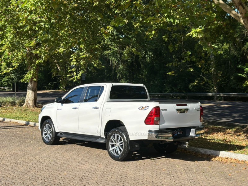 HILUX 2.8 SRX 4X4 CD 16V DIESEL 4P AUTOMÁTICO - 2018 - DOIS IRMãOS