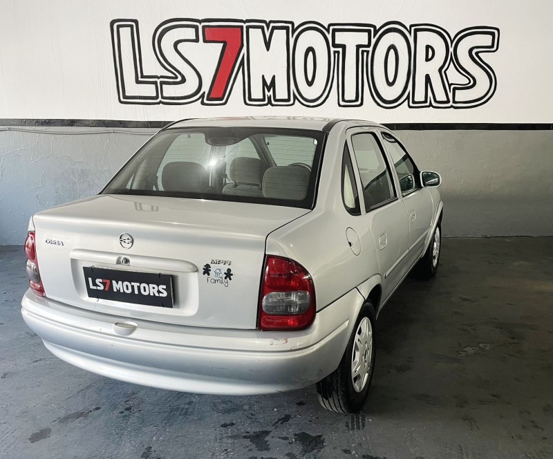 CORSA 1.0 MPFI CLASSIC SEDAN 8V GASOLINA 4P MANUAL - 2002 - CAXIAS DO SUL
